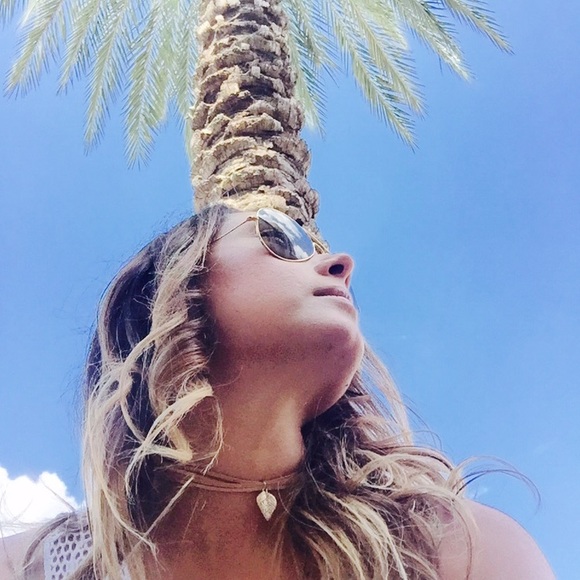 Meet your Posher, Vera - Picture 3 of 3